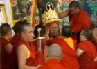 二零零九年十月，萨甘丹寺正式开幕仪式－神谕降神于多杰雄登大护法