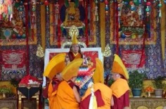 至尊十一世班禅喇嘛时轮金刚灌顶法会——西藏流亡政府终结的开始
